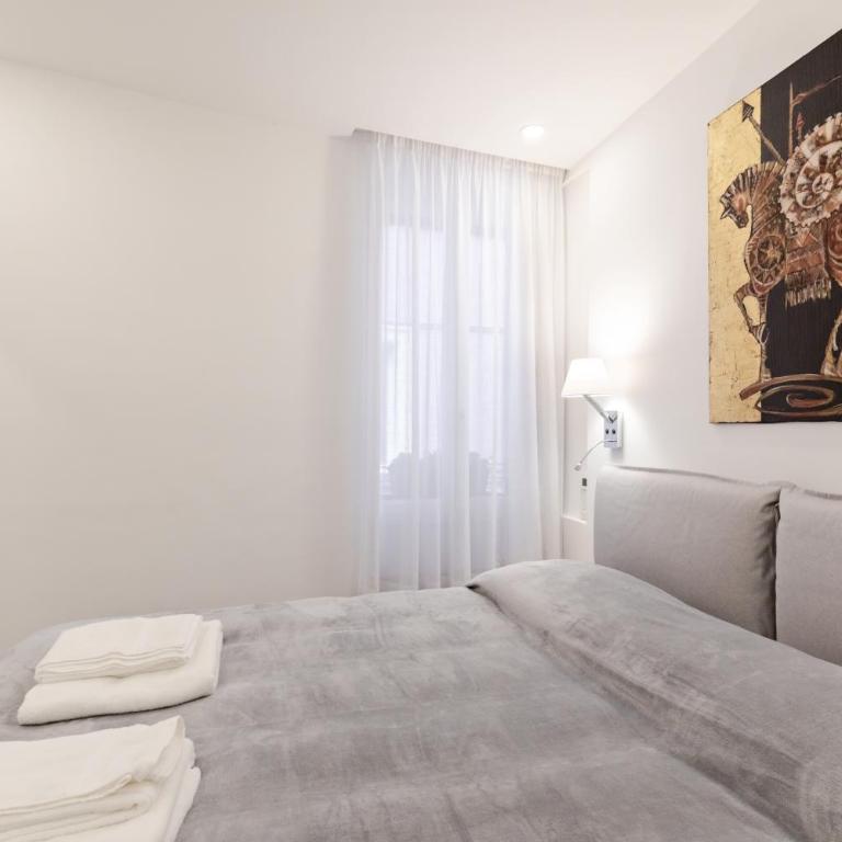 Ciancaleoni Duplex Casa dell'Artista - Monti - Appartamento su 2 Livelli - 31