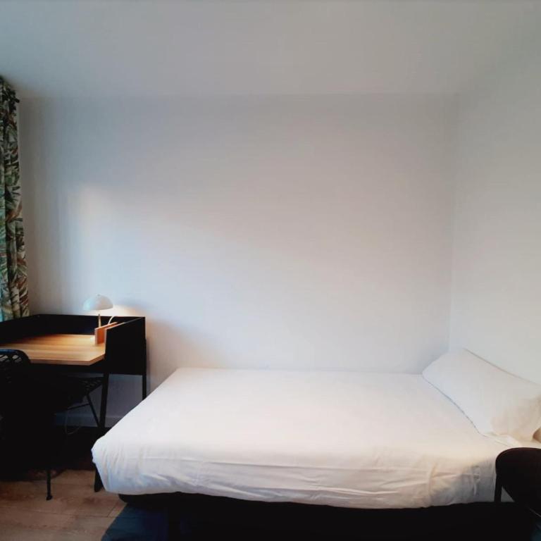 Apartamentos Celestina by gaiarooms - Deluxe Family Suite - 29