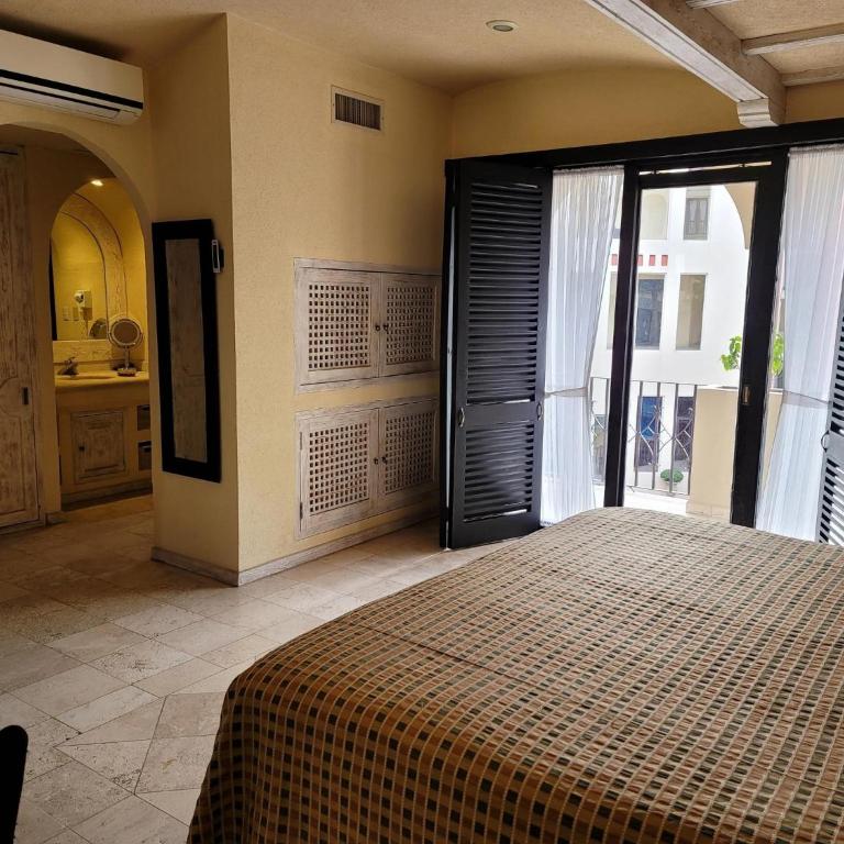 Hotel Quinta Las Alondras - Standard King Room - 3