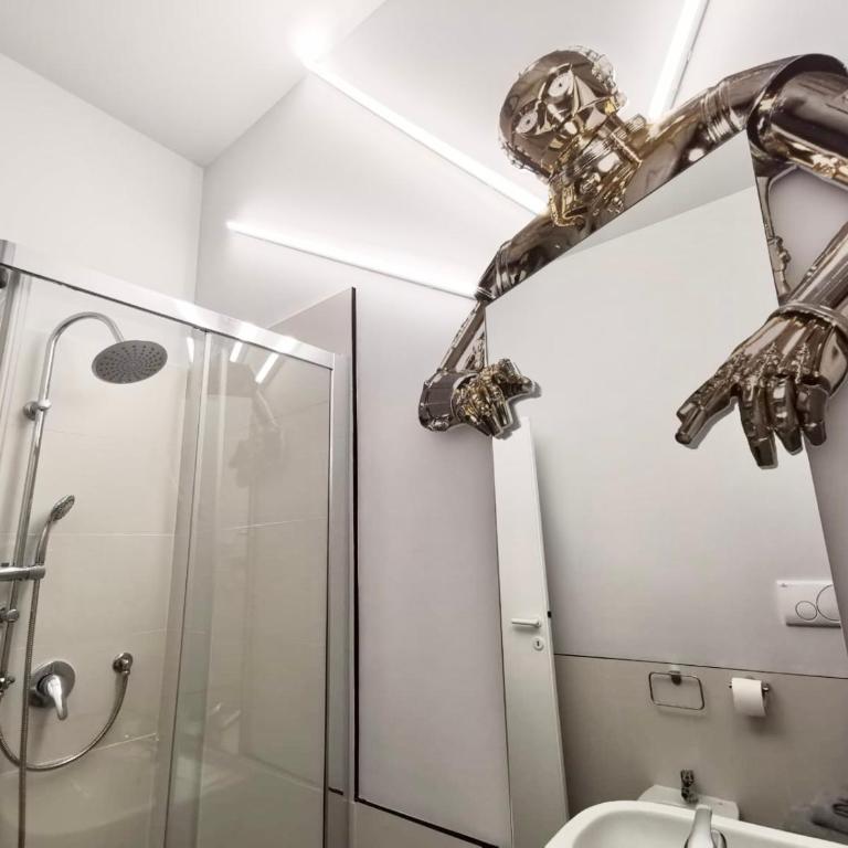 Red Carpet rooms - Double Room with Private External Bathroom - 13