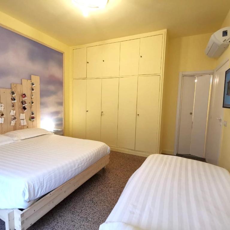 Red Carpet rooms - Classic Triple Room - 5