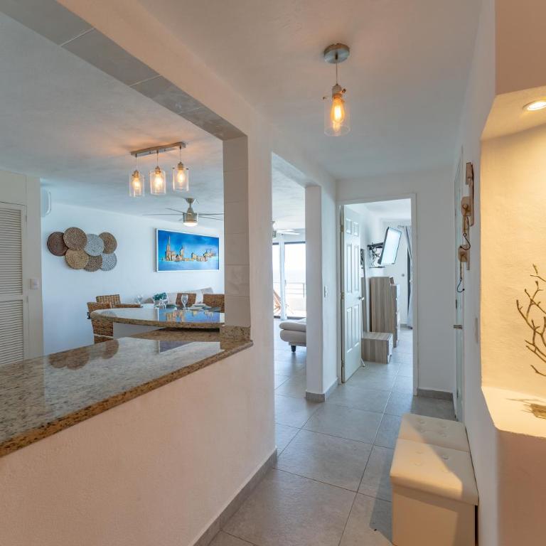 Sparkling Ocean View in Cancun - Apartment with Sea View - 20