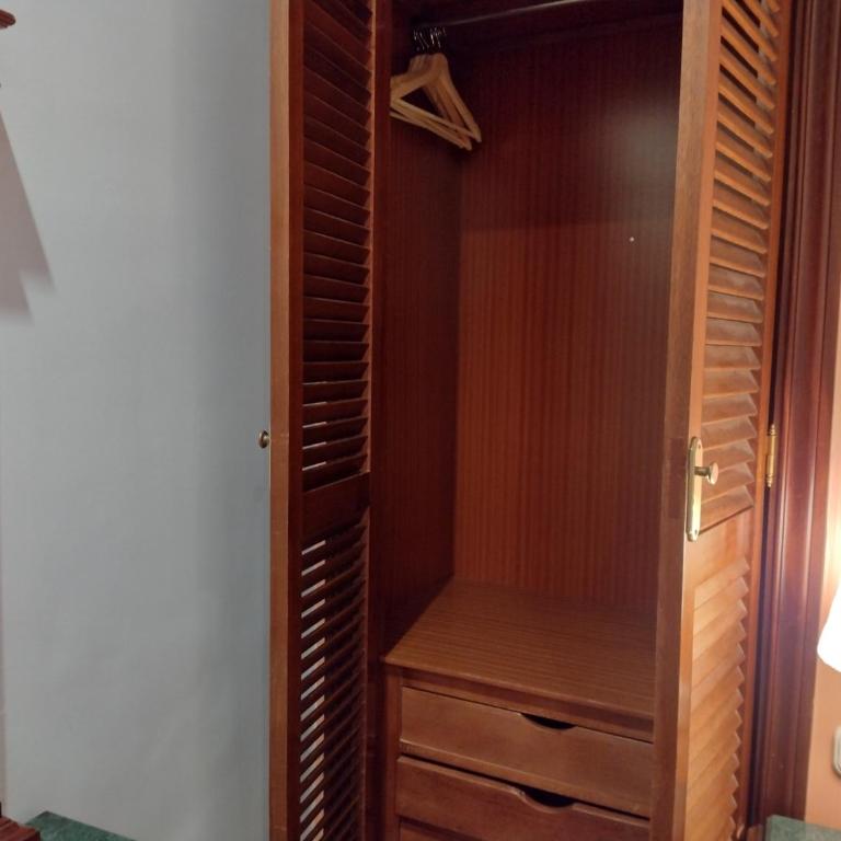 Hotel Baco - Habitación Individual Económica - 9