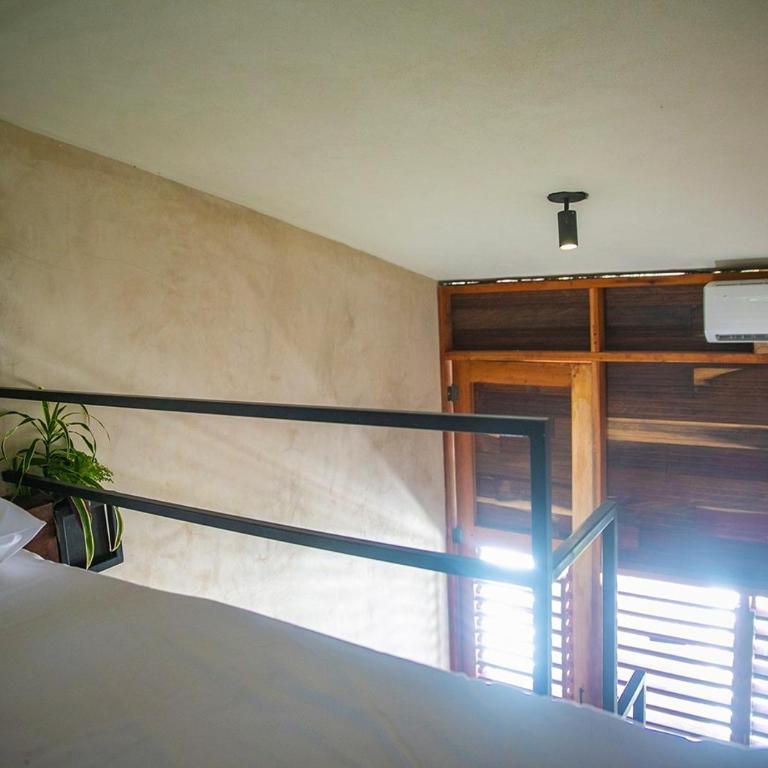 Hotel Makaabá Eco-Boutique - Queen Room with Pool View (Tiny House Concept) - 3