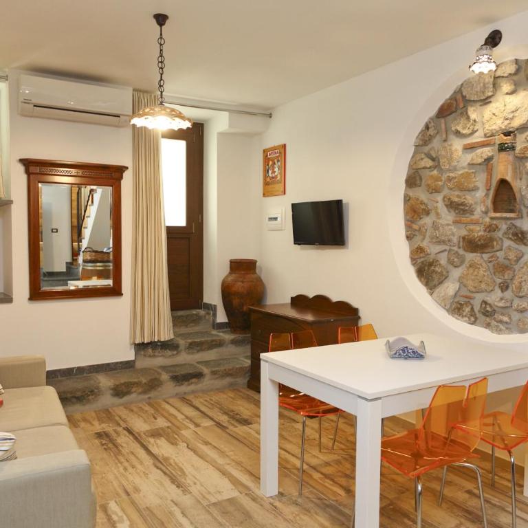 Wine House (by Vacation Service) - Appartamento su 2 Livelli - 1