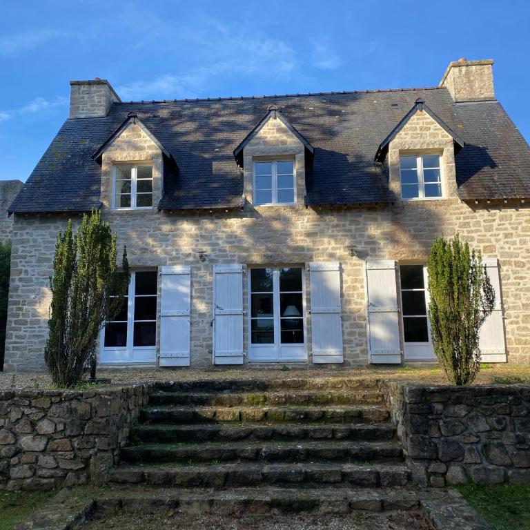 REF 001 - Belle maison avec jardin pour six personnes KERNERS ARZON - Maison 3 Chambres - 12