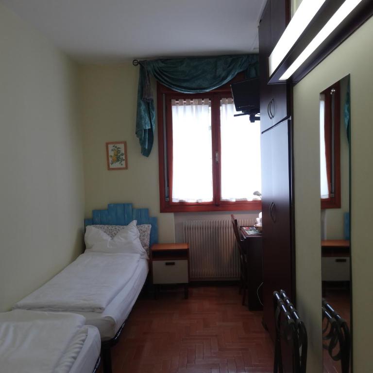 HG Hotel La Caminatha - Camera Economy Doppia con Letti Singoli - 1