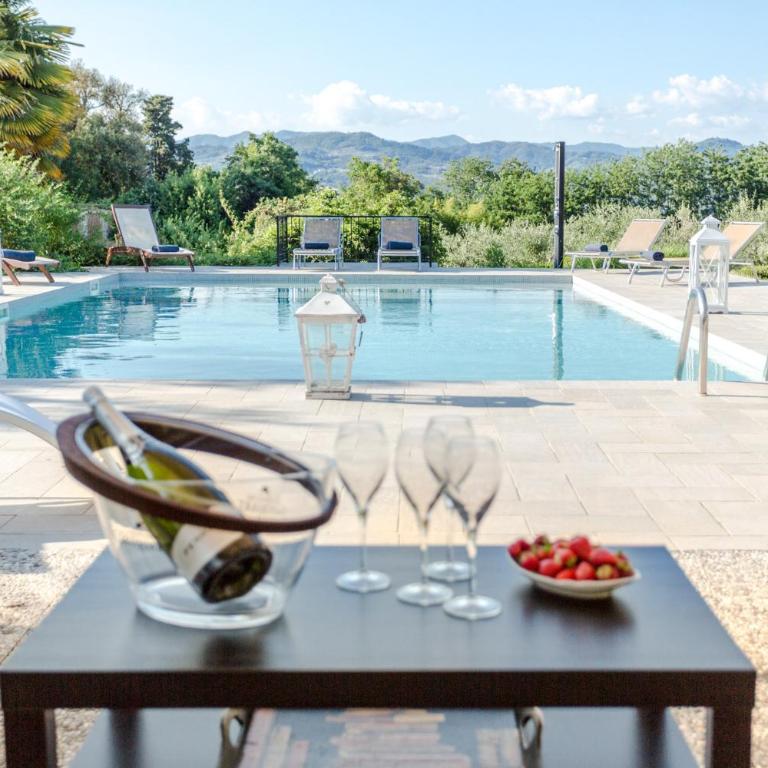 Villa Gattaiola, Rewind In Style In a Renaissance Villa with Pool among the Vineyards in Lucca Property overview - Villa - 3