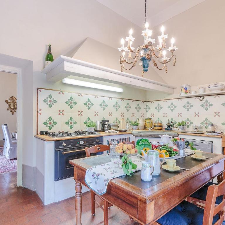 Villa Gattaiola, Rewind In Style In a Renaissance Villa with Pool among the Vineyards in Lucca Property overview - Villa - 10