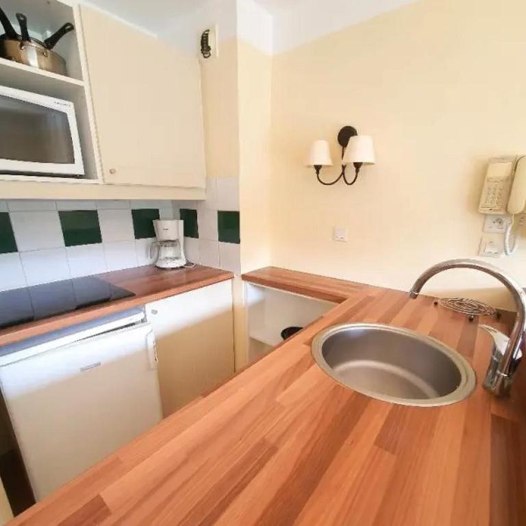 Bel appartement lumineux à Vieux Boucau avec piscine chauffée - Résidence Domaine du Golf de Pinsolle - Appartement avec Terrasse - 7