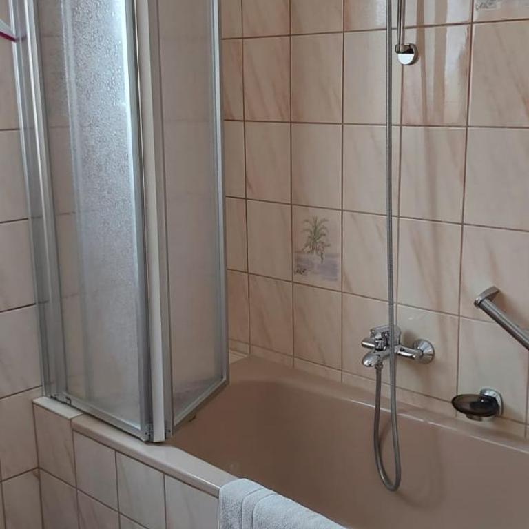 Ferienwohnung Seeberg mit Almfeeling - Two-Bedroom Apartment - 12
