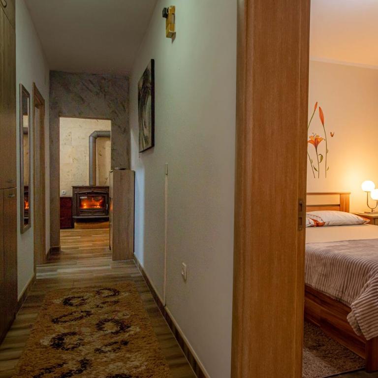 Sea Front 171 - Three-Bedroom Apartment - 17