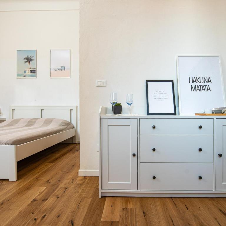 La Corte Albenga - Appartamento o Camera con Posto Auto privato - Camera Matrimoniale con Bagno Privato - 12