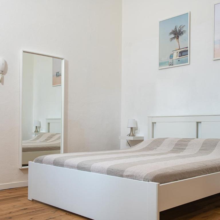 La Corte Albenga - Appartamento o Camera con Posto Auto privato - Camera Matrimoniale con Bagno Privato - 13