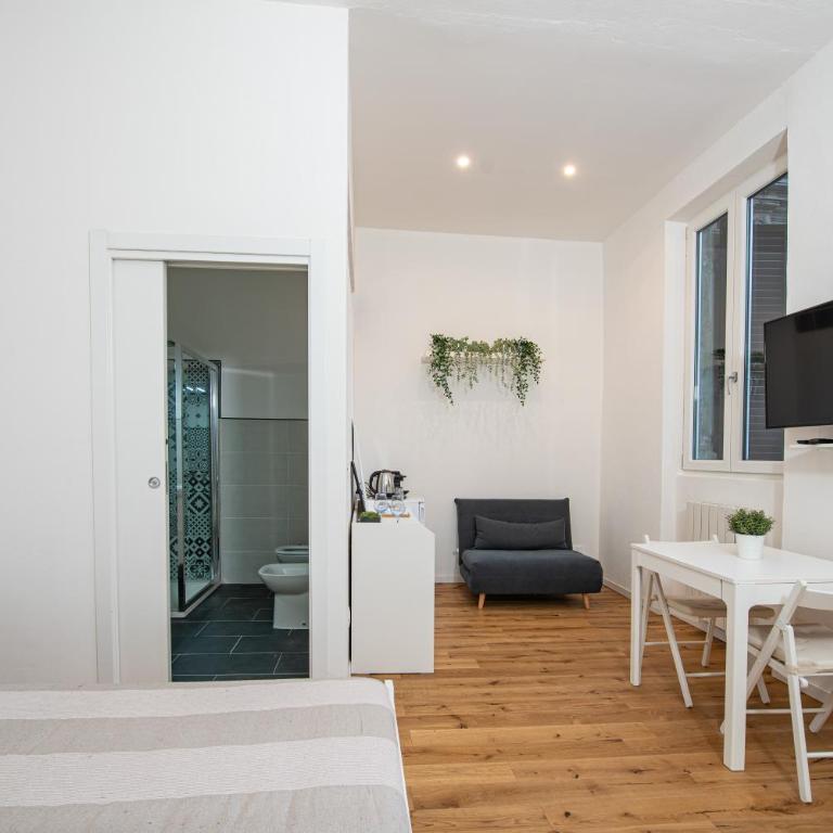 La Corte Albenga - Appartamento o Camera con Posto Auto privato - Camera Matrimoniale con Bagno Privato - 17