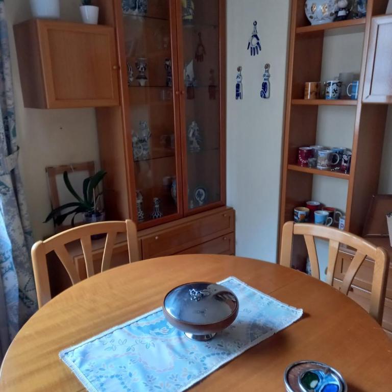 Fantastico piso, próximo a la estación de tren. - Apartamento - 2