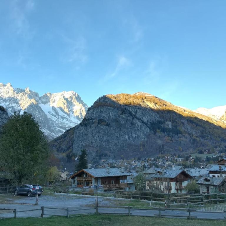 Casa Dolonne - A un passo dallo sci - Two-Bedroom Apartment - 11