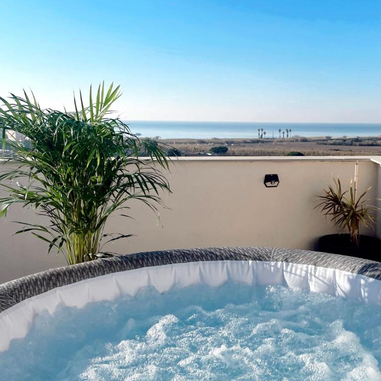 Sunset Deluxe con jacuzzi, piscina y barbacoa - Apartamento de 1 dormitorio - 3