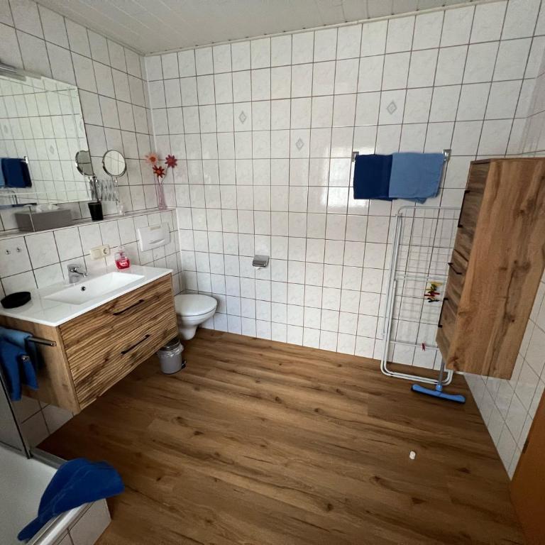 Ferienwohnungen Kral - Apartment mit 1 Schlafzimmer und Balkon - 12
