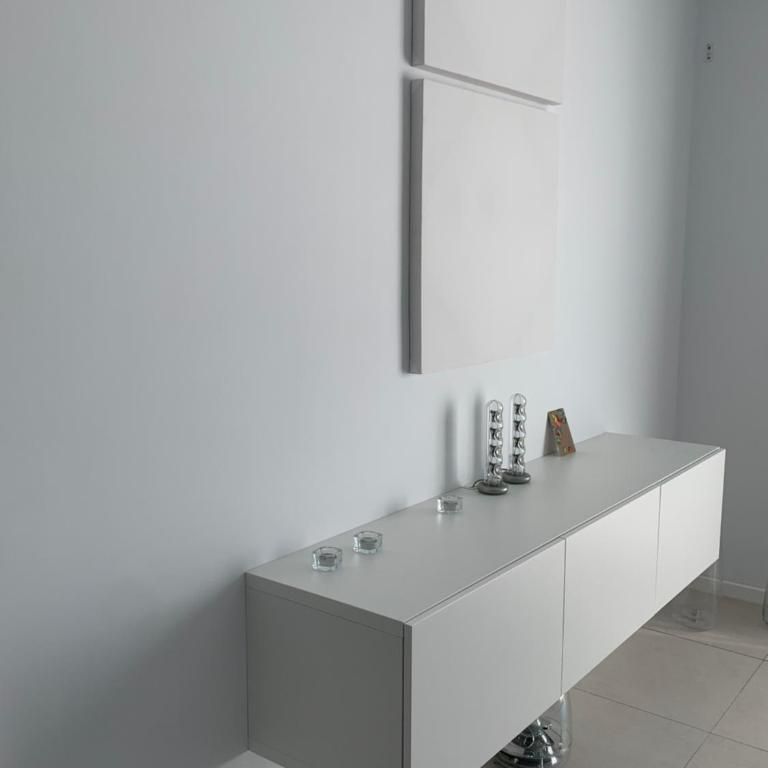 Trendy Casa Linea - Two-Bedroom House - 58