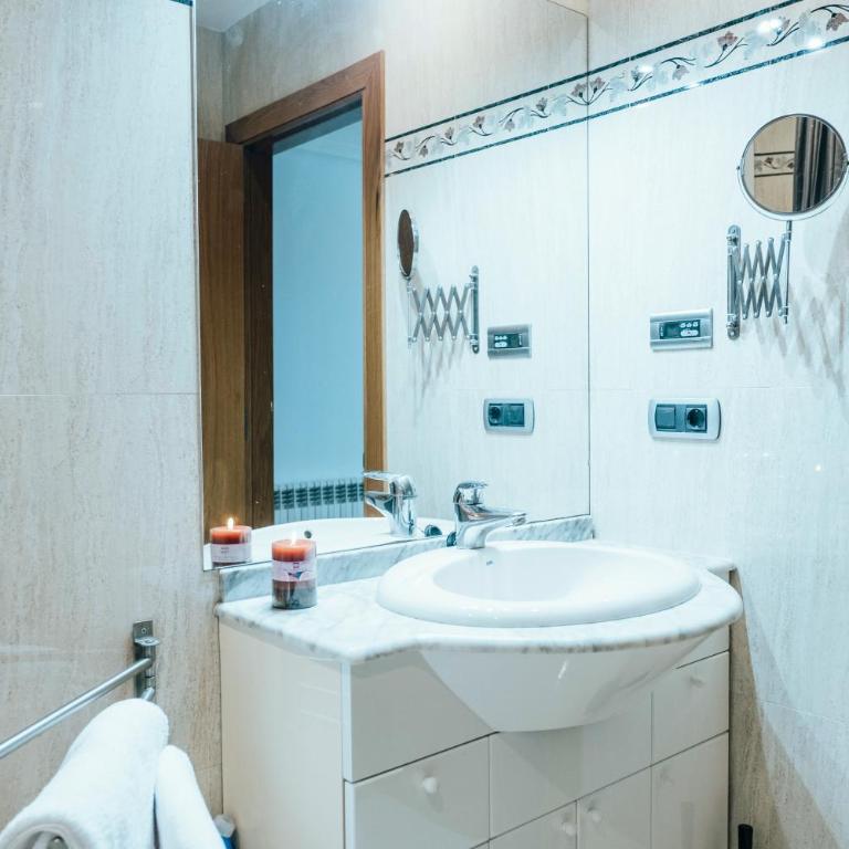 EL SEXTO DE LA PLAYA + PARKING GRATIS - Apartamento de 2 dormitorios - 34