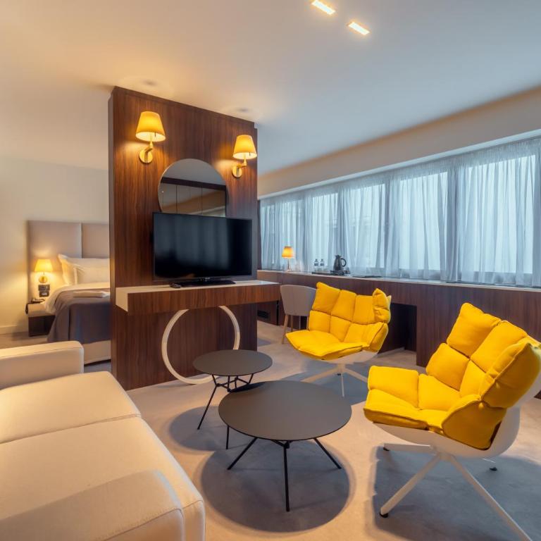 HOTEL AGAPE - Suite with City View - 7