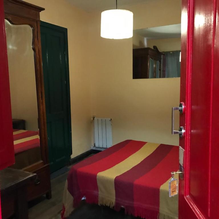 Hostel Casagrande - Habitación Doble con baño privado - 4