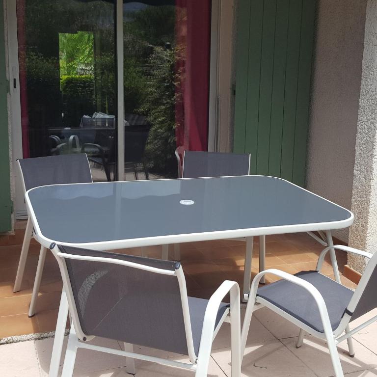tahiti parc maisonnette climatisée 6 pers 2 chambre - Maison de Vacances - 14