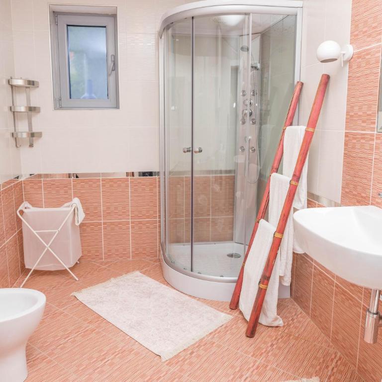 Villa Aurora - Three-Bedroom Apartment - 5