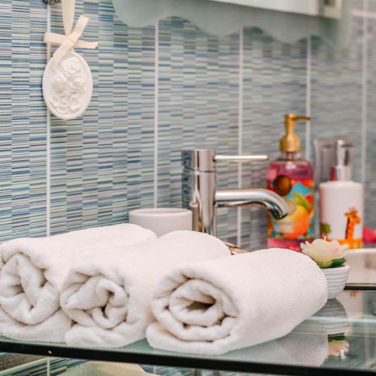 Villa Aurora - Three-Bedroom Apartment - 24