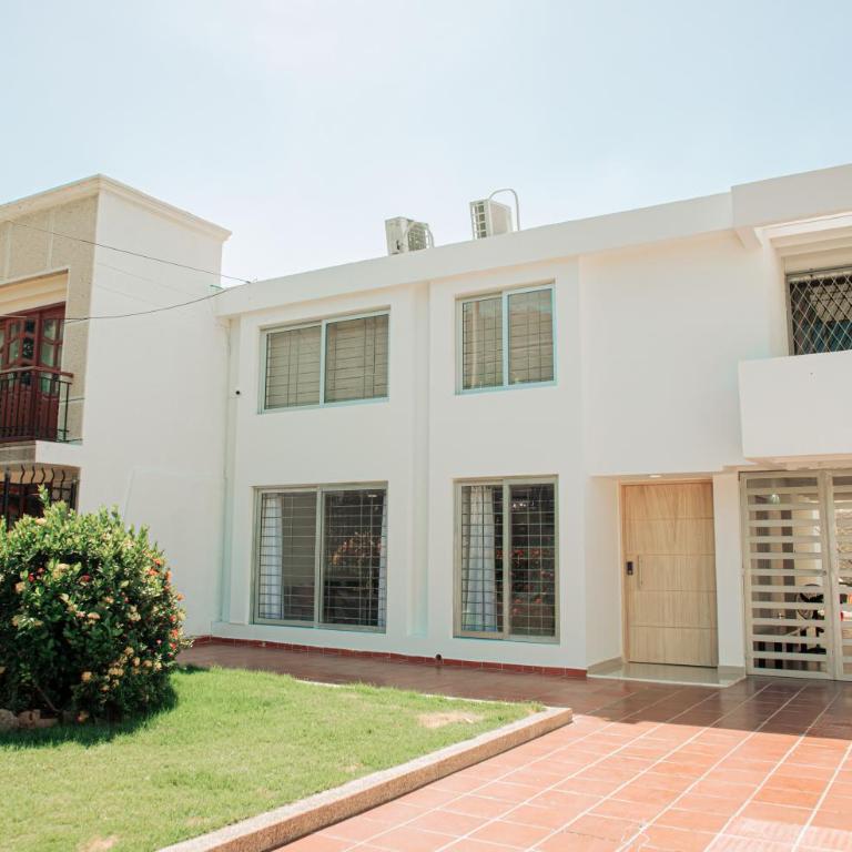 Casa LOURDES - Casa de 4 dormitorios - 2