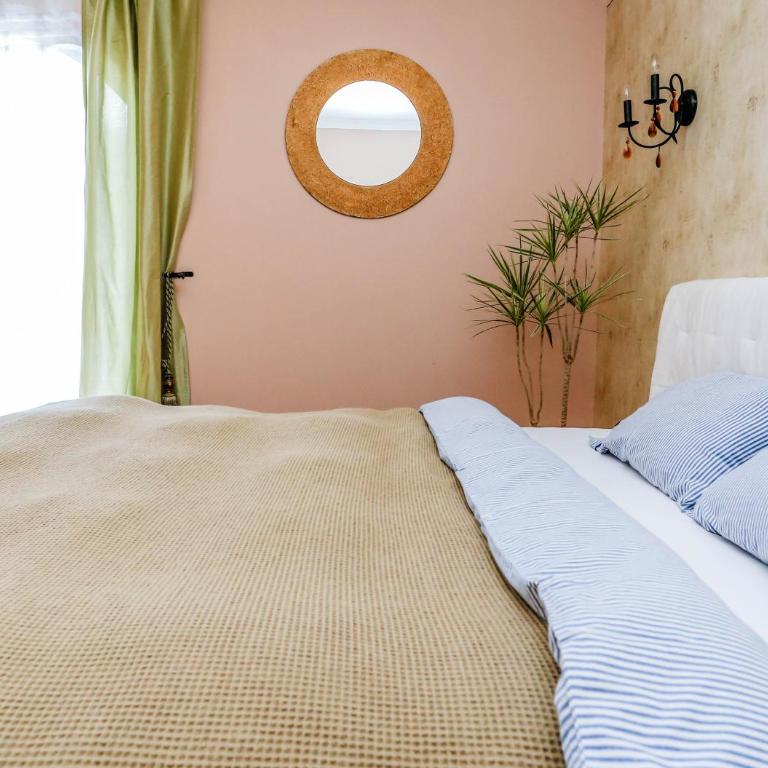 Villa Aurora - One-Bedroom Apartment - 13