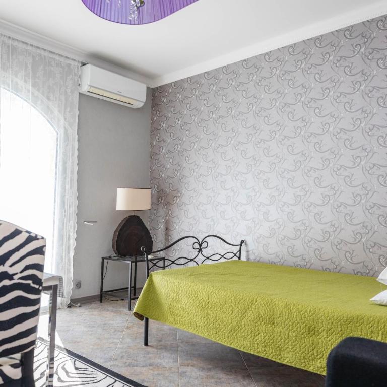 Villa Aurora - One-Bedroom Apartment - 8