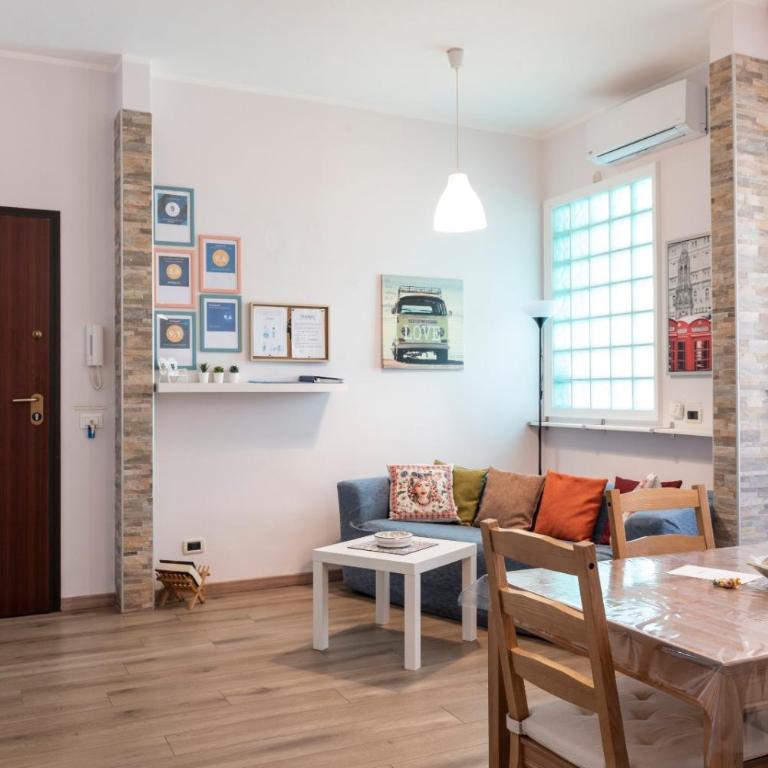 FRAiMARI Home - Two-Bedroom Apartment - 14