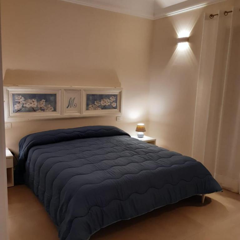 San Domenico Casa Vacanze - Camera Matrimoniale con Letto Supplementare - 12