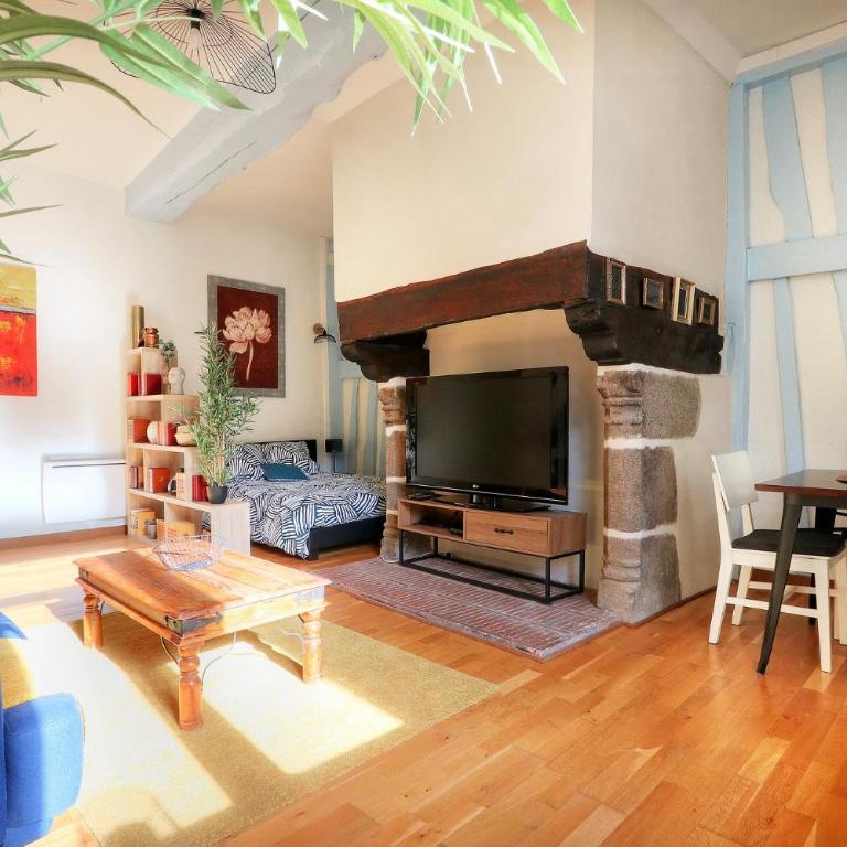 Le Saint Georges, Centre historique proche gare - Studio Apartment - 2