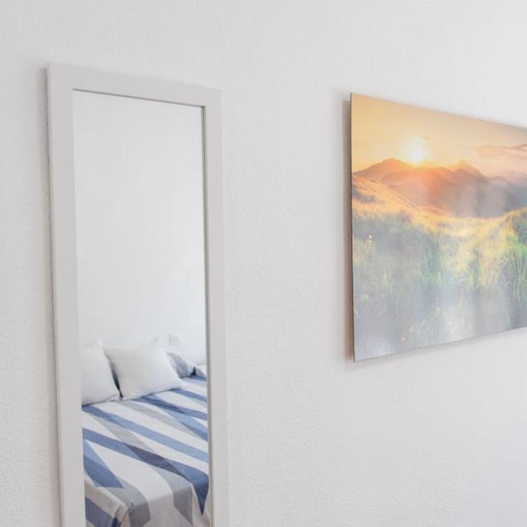 Apartamento Alexa, a 800mts Catedral WiFi Smart TV - Three-Bedroom Apartment - 22