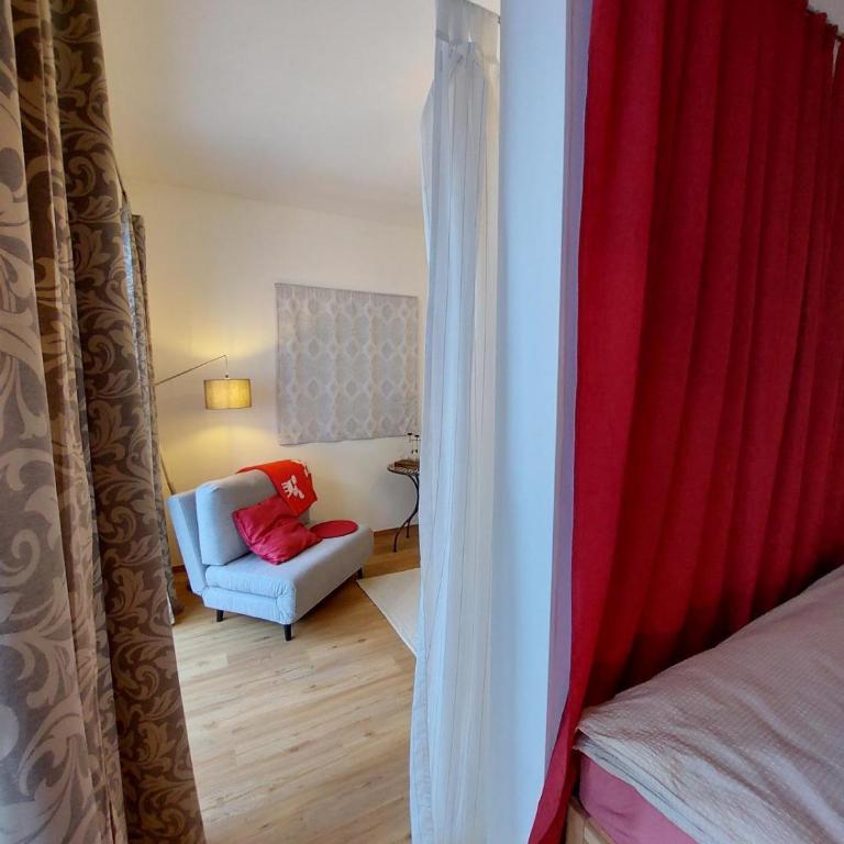 Boutique-Apartments Familie Jarosch Fieberbrunn "Freier Eintritt in das örtliche Hallenbad inklusive Saunalandschaft oder zum Badesee" - Apartment - 7