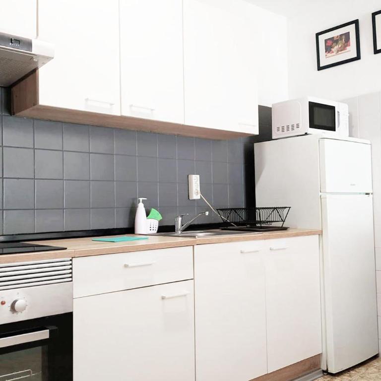 Apartsalou Haiti - Apartamento de 3 dormitorios - 12