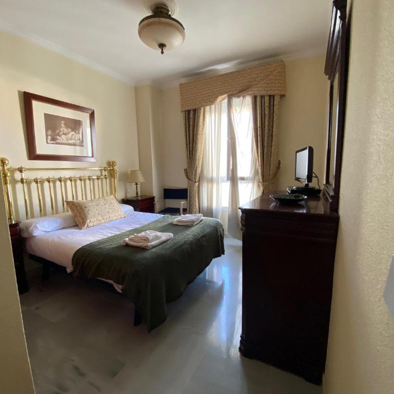 fantástico apartamento con parking avenida de cadiz - Apartamento de 2 dormitorios - 15
