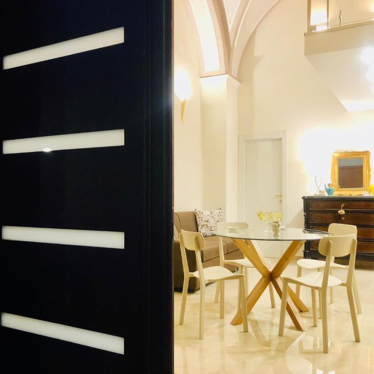 Dimora del Monsignore - One-Bedroom Apartment - 9