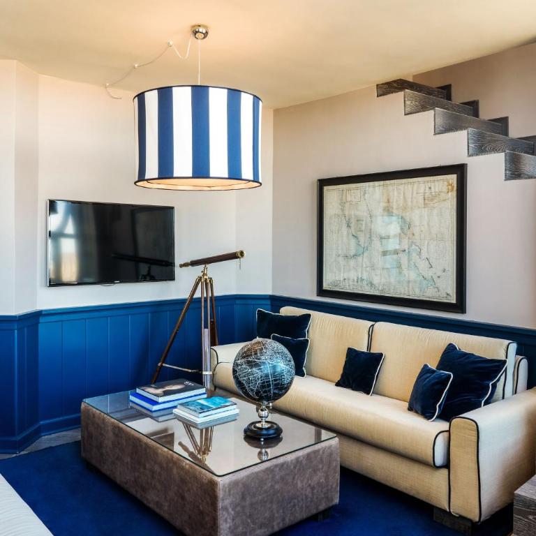 Hotel Villa Carlotta - Duplex Suite - 3