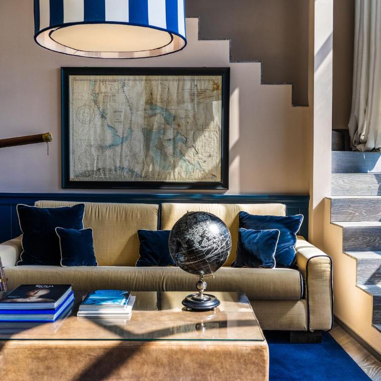 Hotel Villa Carlotta - Duplex Suite - 1
