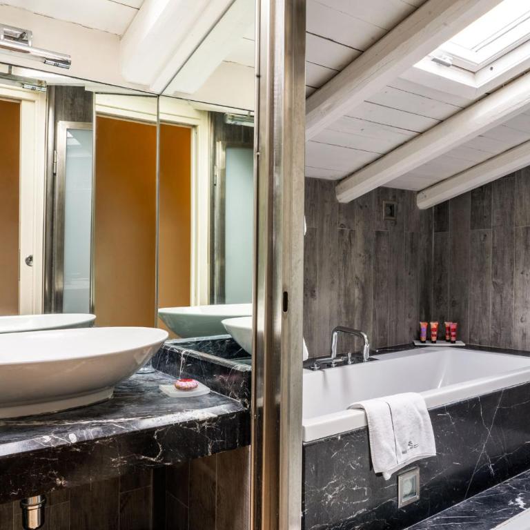 Hotel Villa Carlotta - Villa with Garden View - Annex - 17