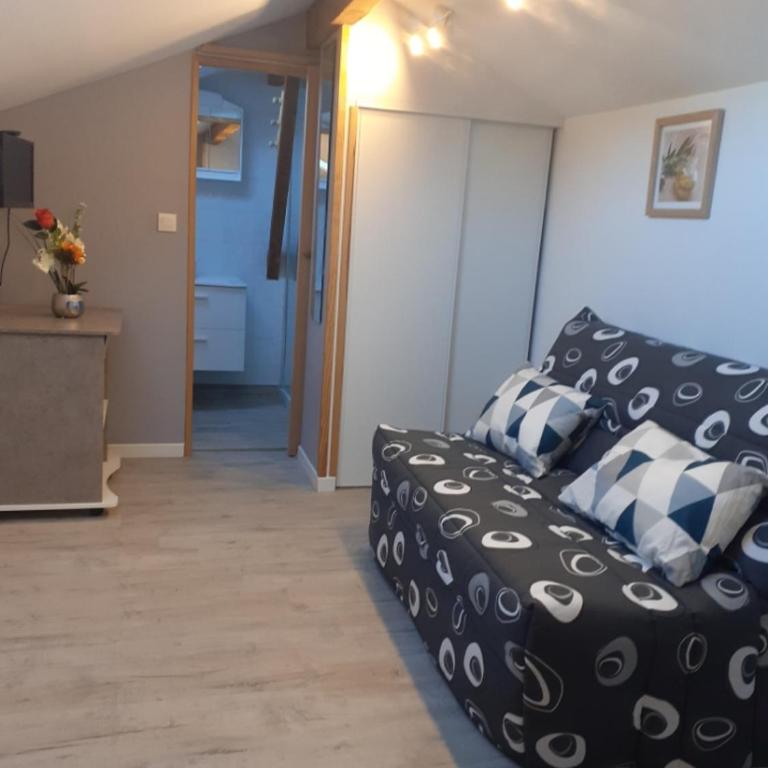 christiane cere - Chambre Double - Accessible aux Personnes à Mobilité Réduite - 6