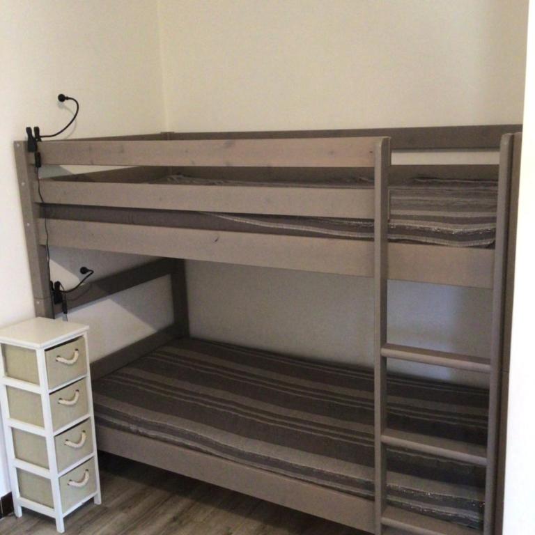 Appartement climatisé Bord de Mer La Faviere - Apartamento con terraza - 8