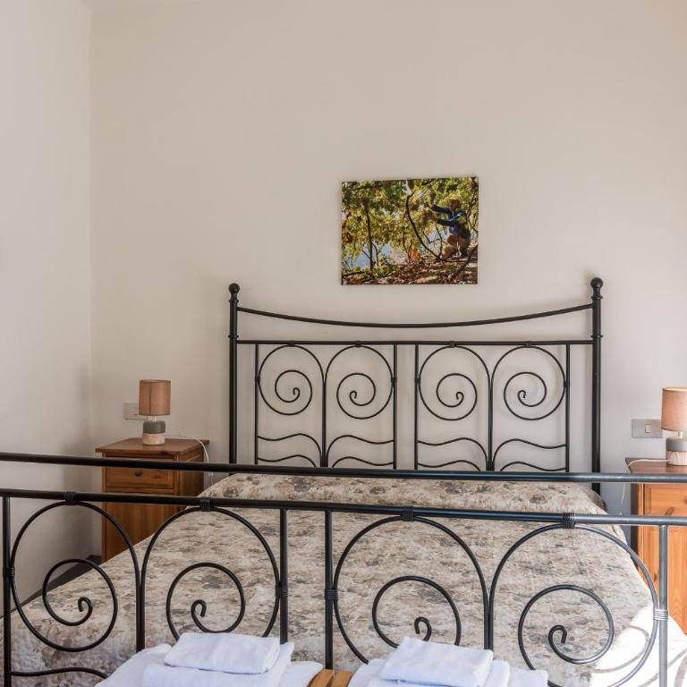 Casa del Borgo by Arbaspàa - Two-Bedroom Apartment with Sea View - Via Sant'Antonio 39 - 10