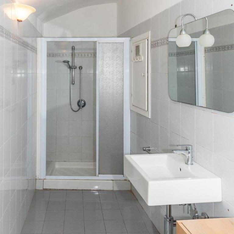 Casa del Borgo by Arbaspàa - One-Bedroom Apartment - Via Colombo 209 - 16