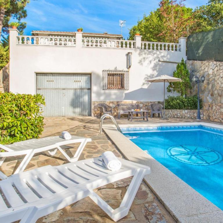 2Con - Lloret de Mar - Villa with Private Pool - 4