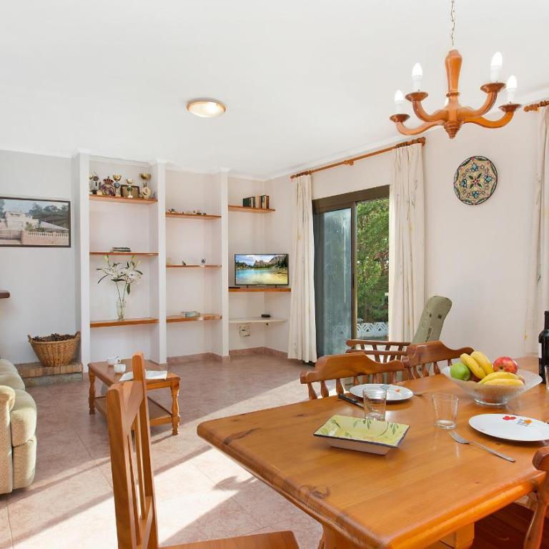 2Con - Lloret de Mar - Villa with Private Pool - 11